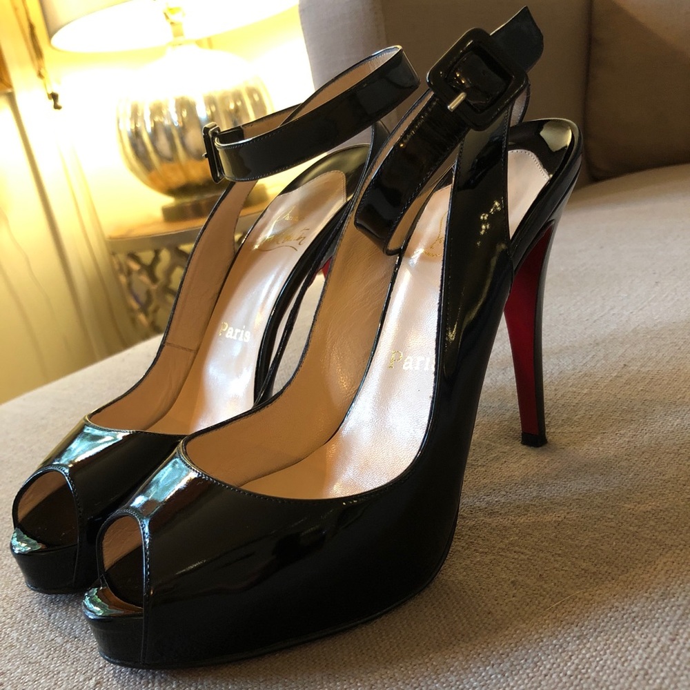 Christian Louboutin Privatita Peep toe heel